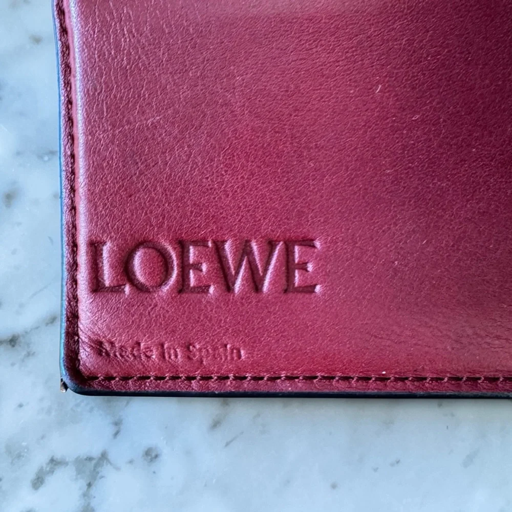 Loewe Bifold Carmel Wallet with Box - Picture 10 of 10